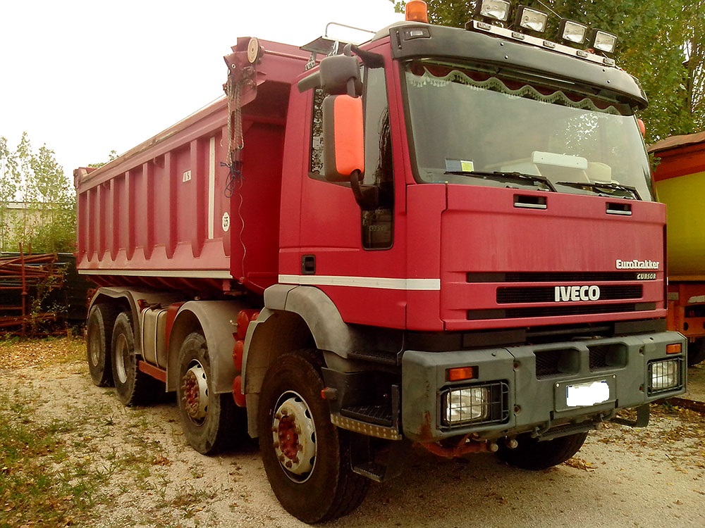 Iveco Eurotrakker 4 Assi m.o. con ribaltabile